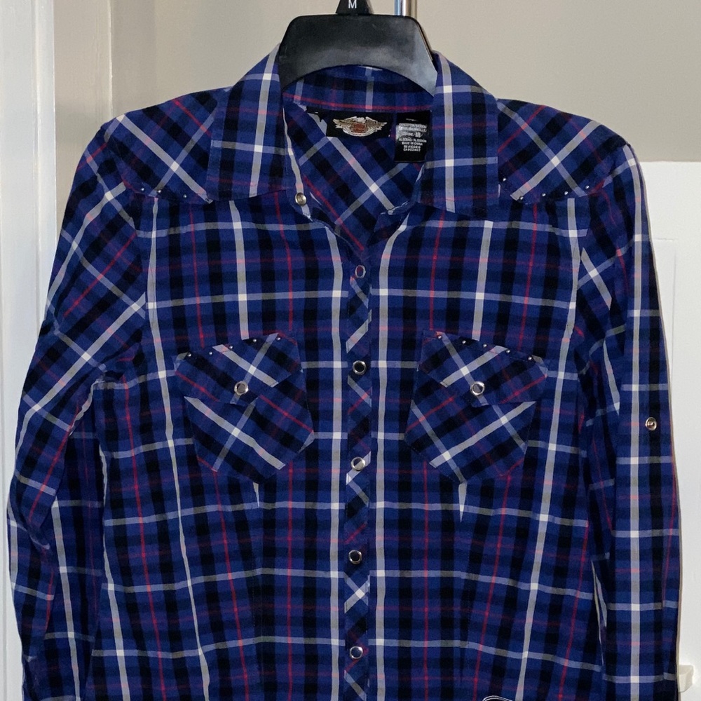 Ladies Harley Davidson long sleeve shirt